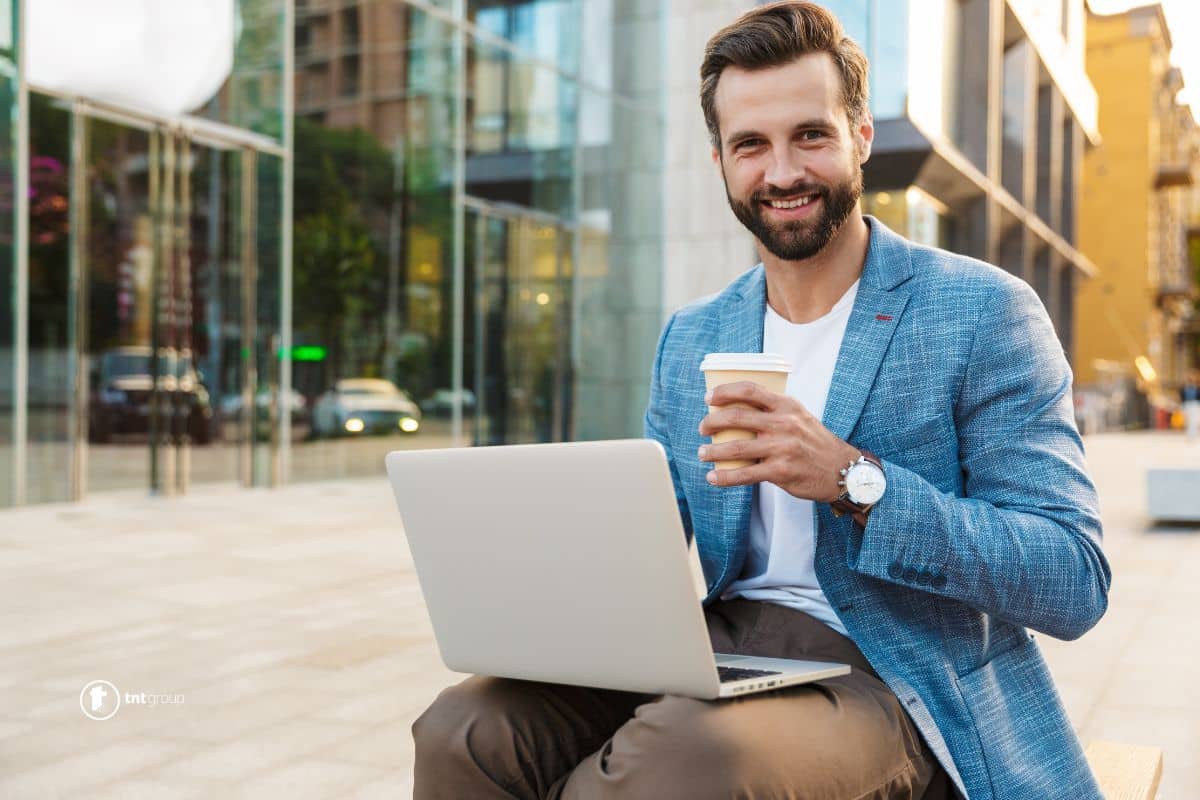 Pet ključnih odjevnih predmeta za modernog poslovnog muškarca koji prati trendove!