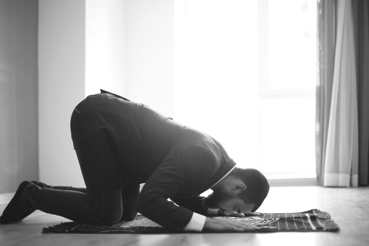 Kako se klanja jacija namaz: Vodič za vjernike